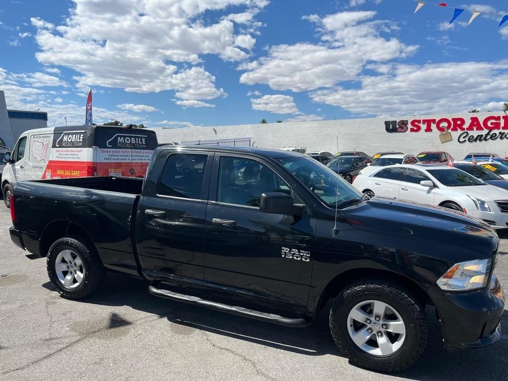 RAM 1500 Tradesman Quad Cab 2WD 2018
