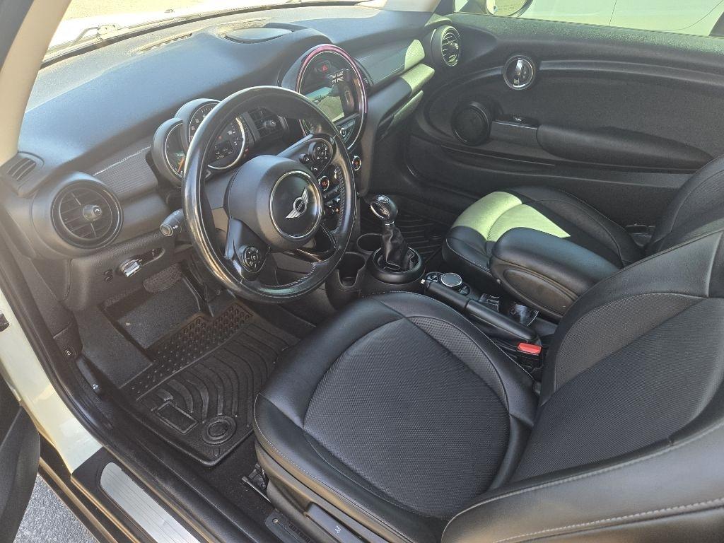 MINI Cooper 3-Door 2017