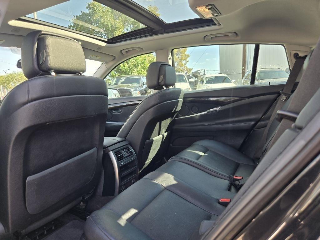 BMW 5-Series Gran Turismo 550xi 2010