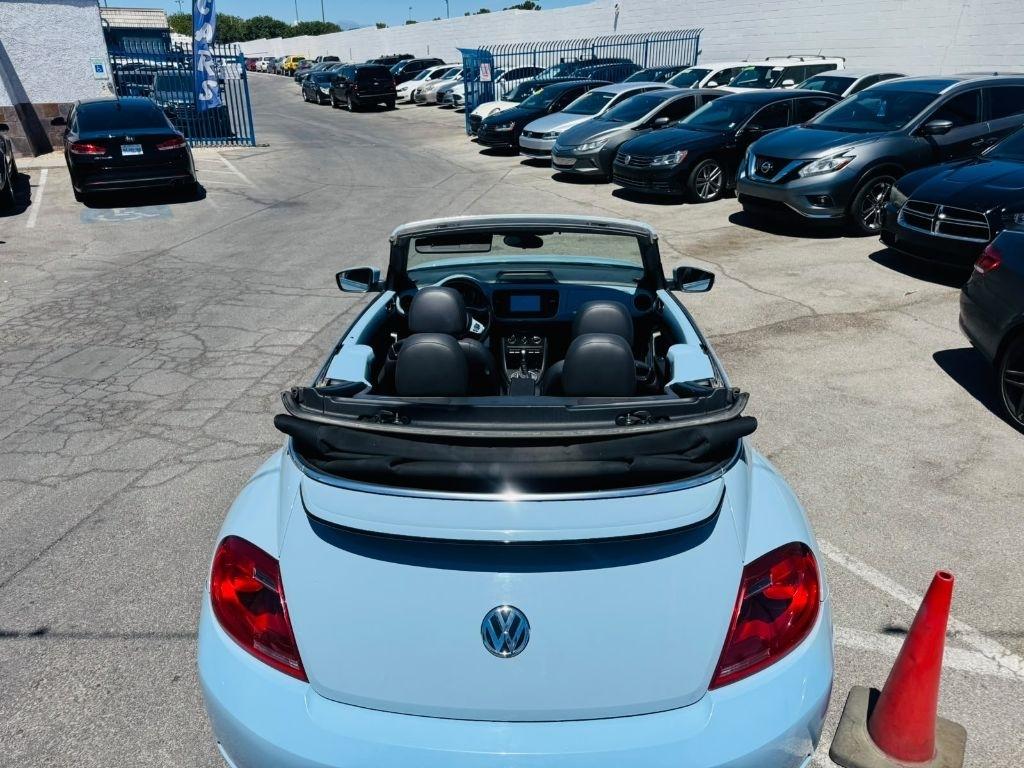 Volkswagen Beetle 1.8T PZEV Convertible 2015