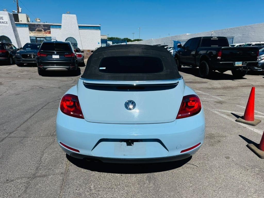 Volkswagen Beetle 1.8T PZEV Convertible 2015