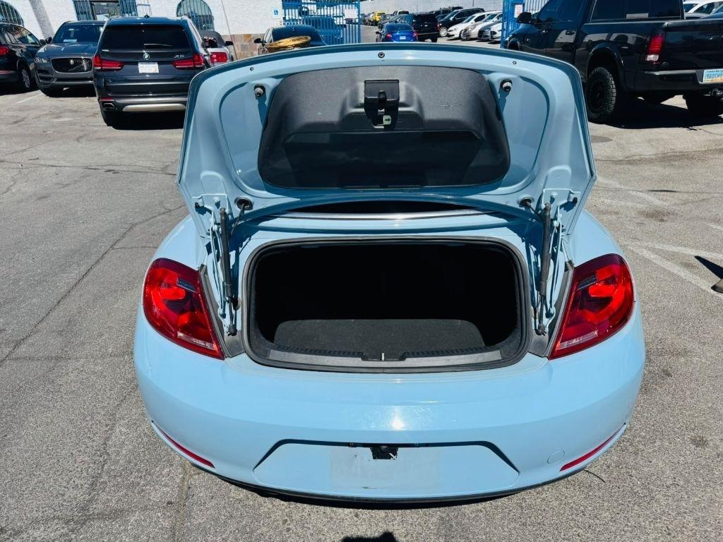Volkswagen Beetle 1.8T PZEV Convertible 2015