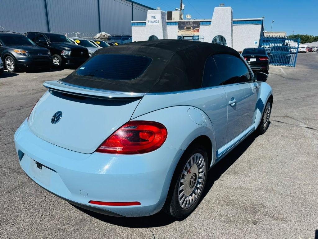 Volkswagen Beetle 1.8T PZEV Convertible 2015