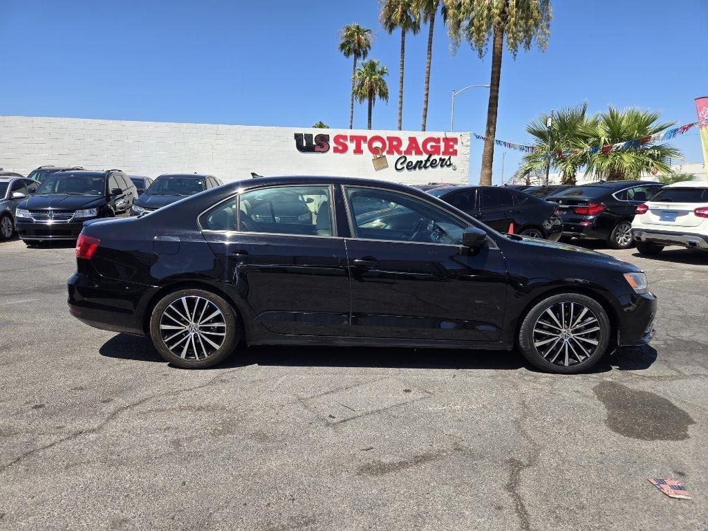 Volkswagen Jetta SE 6A 2016