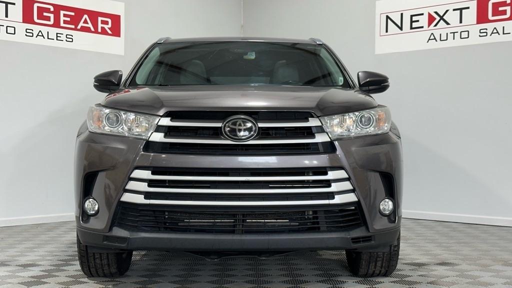 Toyota Highlander XLE FWD V6 2018
