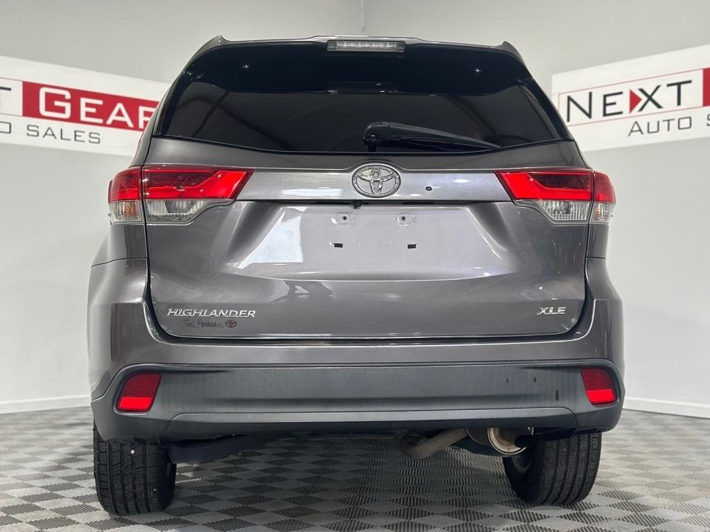 Toyota Highlander XLE FWD V6 2018