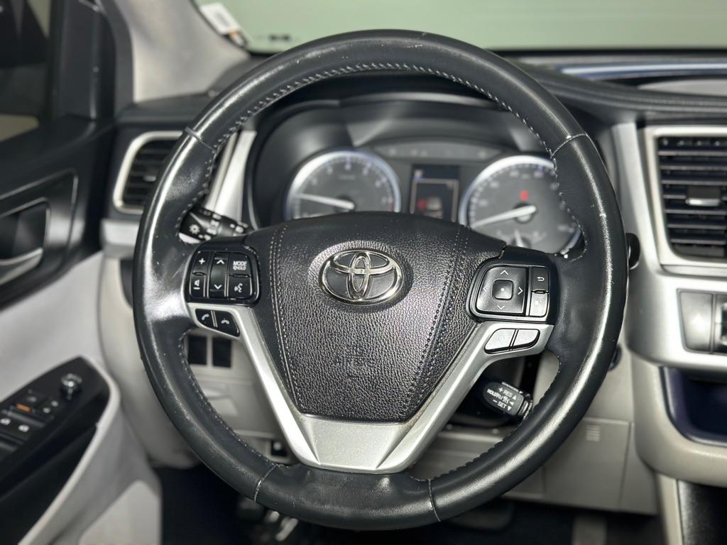 Toyota Highlander XLE FWD V6 2018