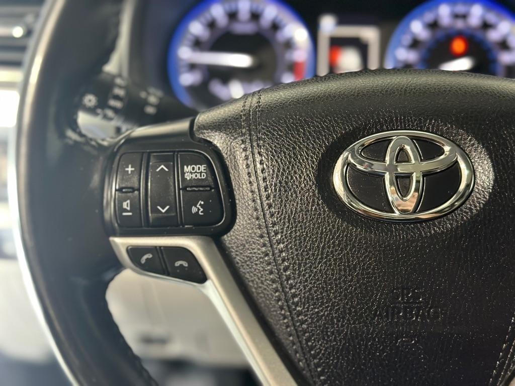 Toyota Highlander XLE FWD V6 2018
