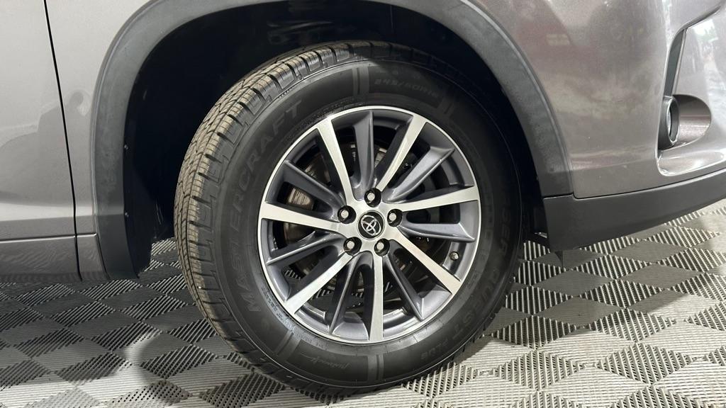 Toyota Highlander XLE FWD V6 2018