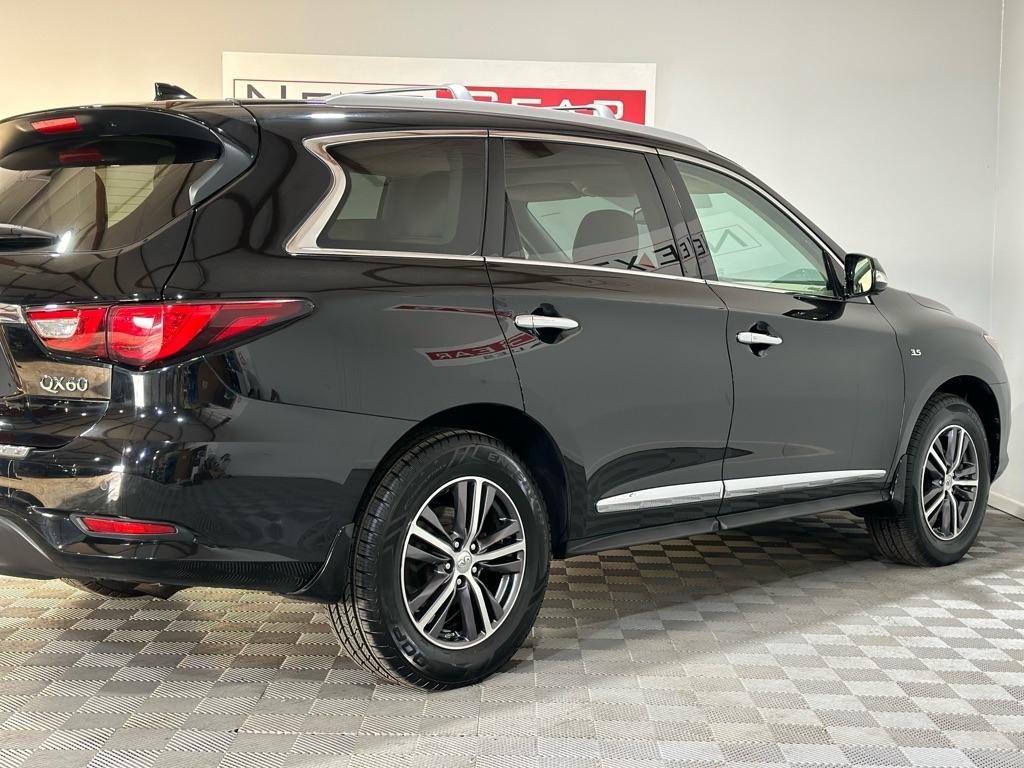 Infiniti QX60 Base AWD 2017