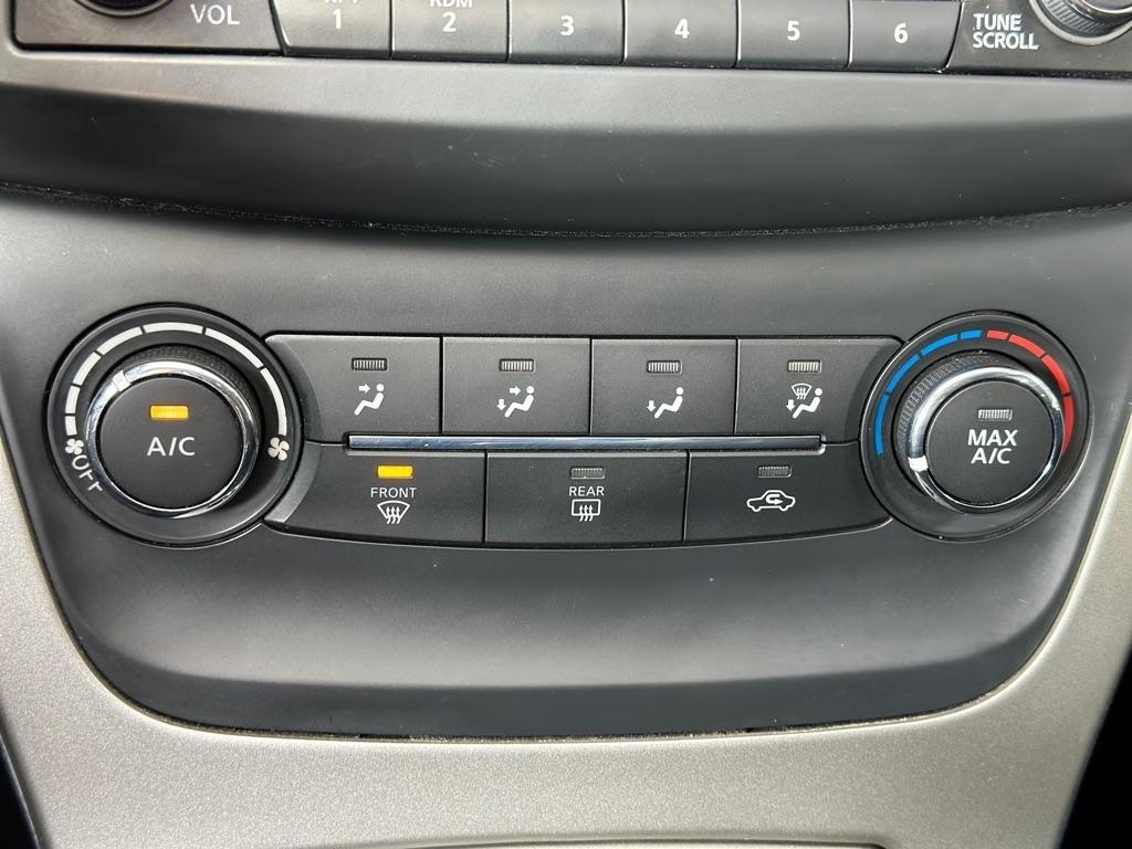 Nissan Sentra SV 2015