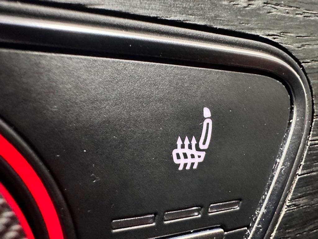 Audi A4 2.0T Premium Plus quattro Sedan 2017