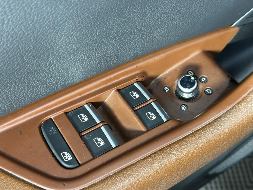 Audi A4 2.0T Premium Plus quattro Sedan 2017