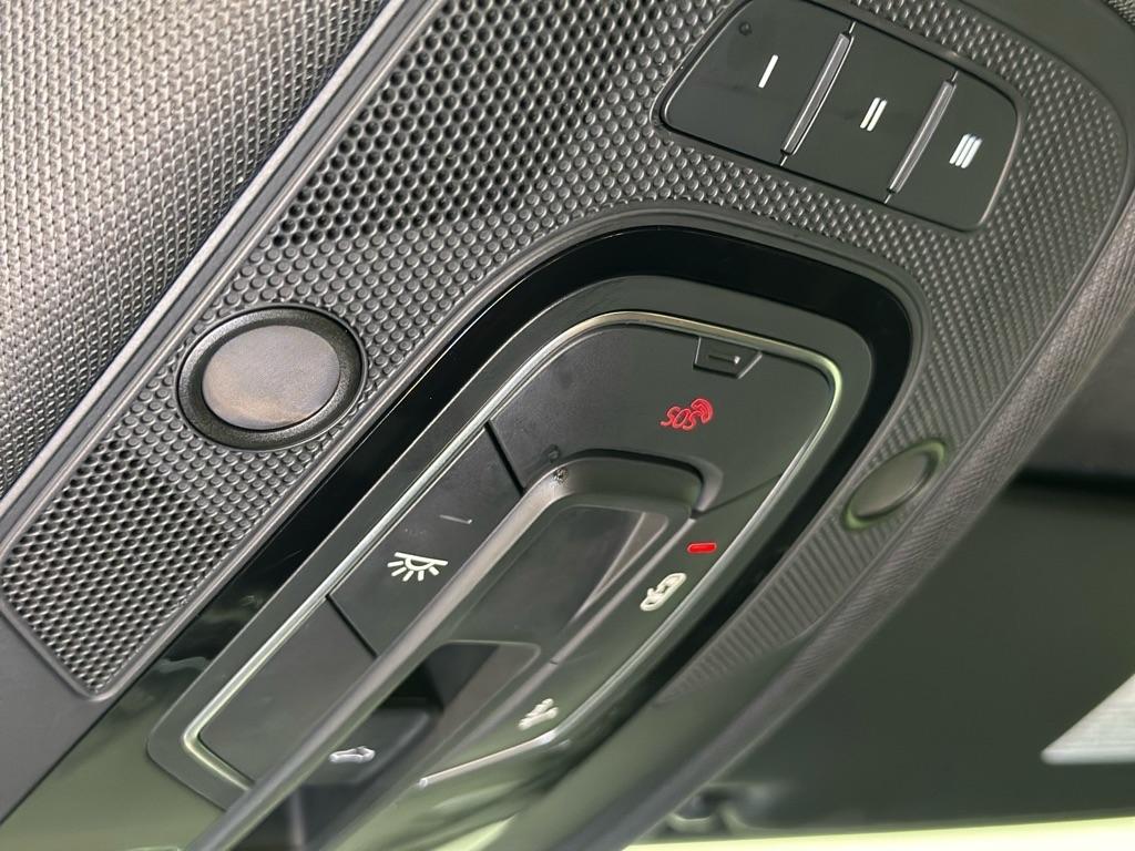 Audi A4 2.0T Premium Plus quattro Sedan 2017