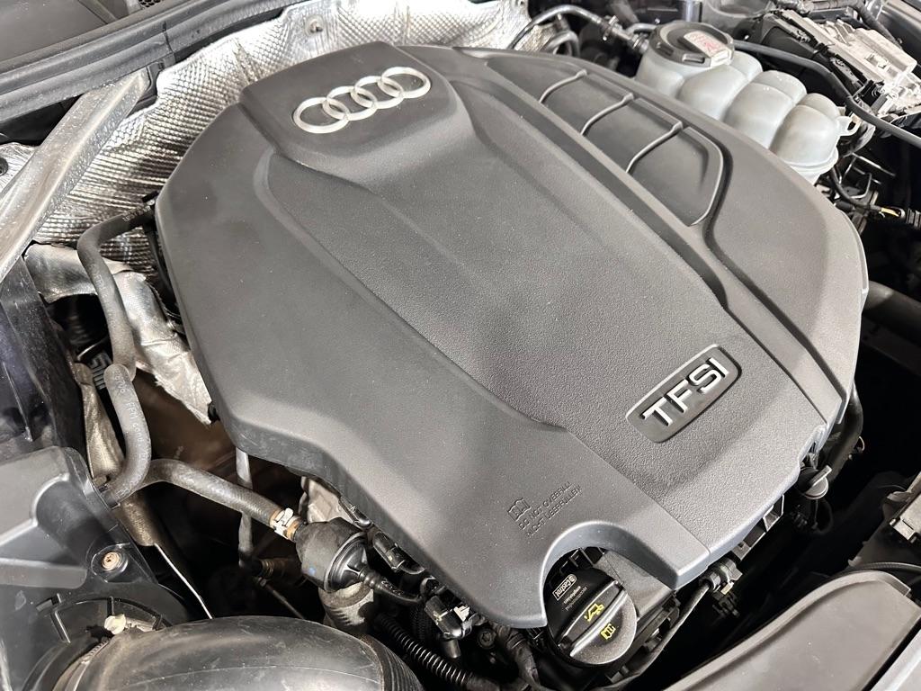 Audi A4 2.0T Premium Plus quattro Sedan 2017