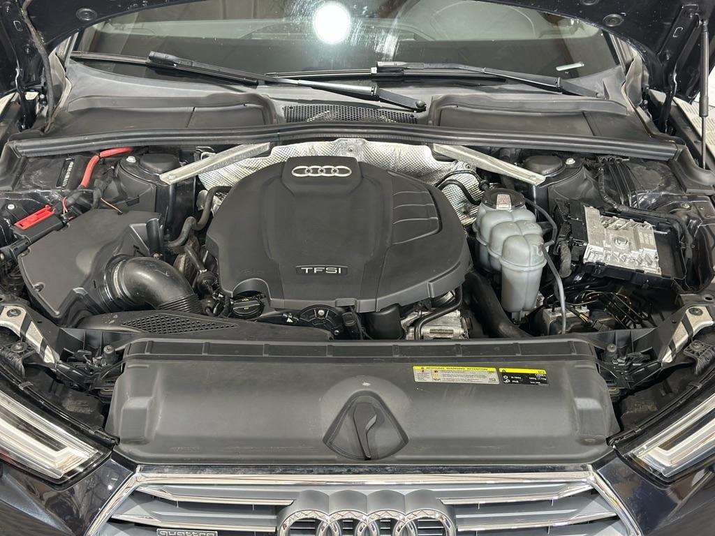 Audi A4 2.0T Premium Plus quattro Sedan 2017