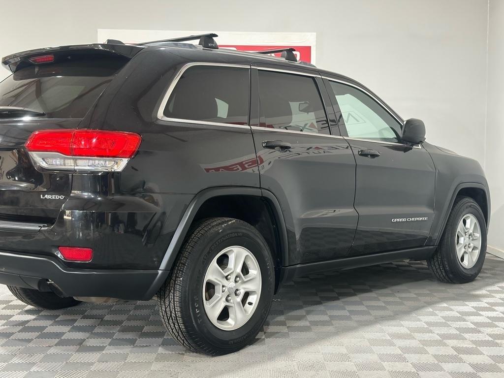 Jeep Grand Cherokee Laredo 4WD 2015