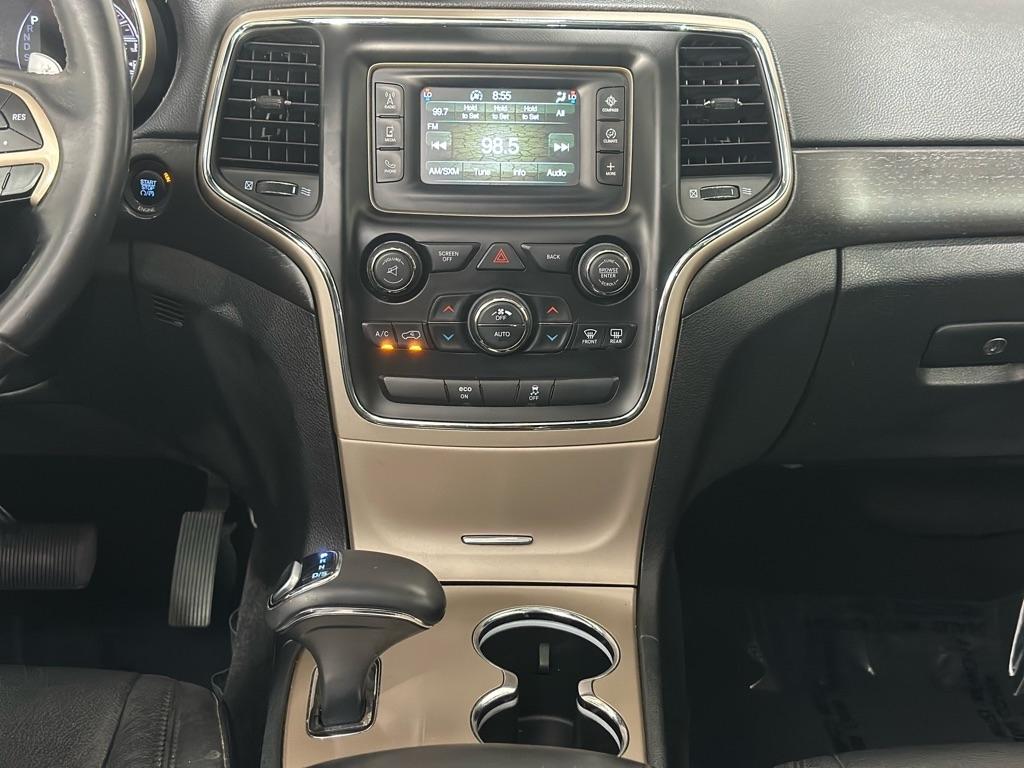 Jeep Grand Cherokee Laredo 4WD 2015