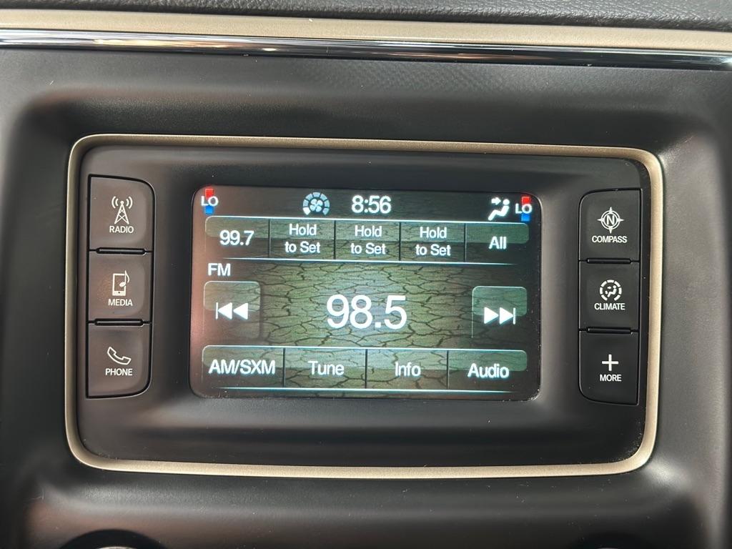 Jeep Grand Cherokee Laredo 4WD 2015