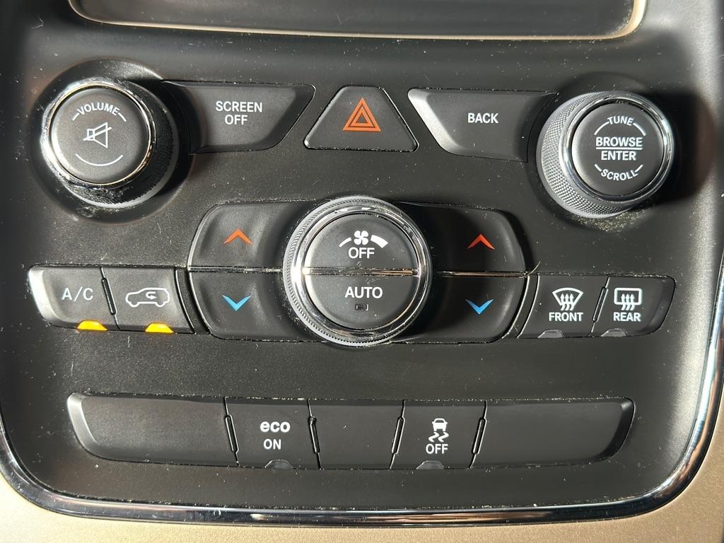 Jeep Grand Cherokee Laredo 4WD 2015