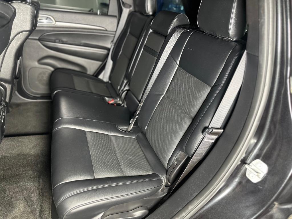 Jeep Grand Cherokee Laredo 4WD 2015