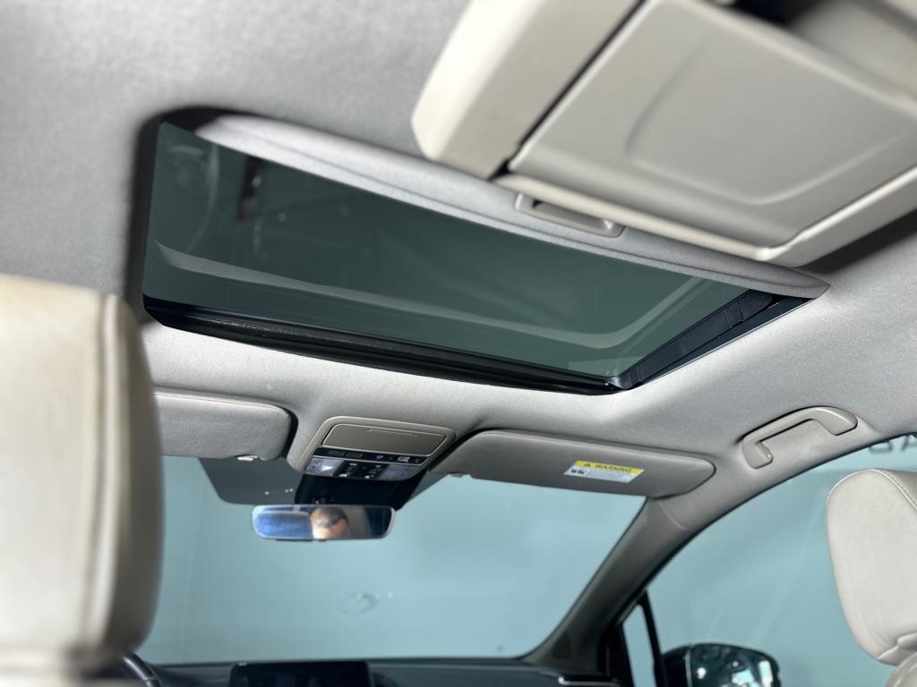 Honda Odyssey Elite 2019