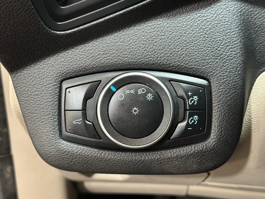 Ford Escape SE FWD 2017