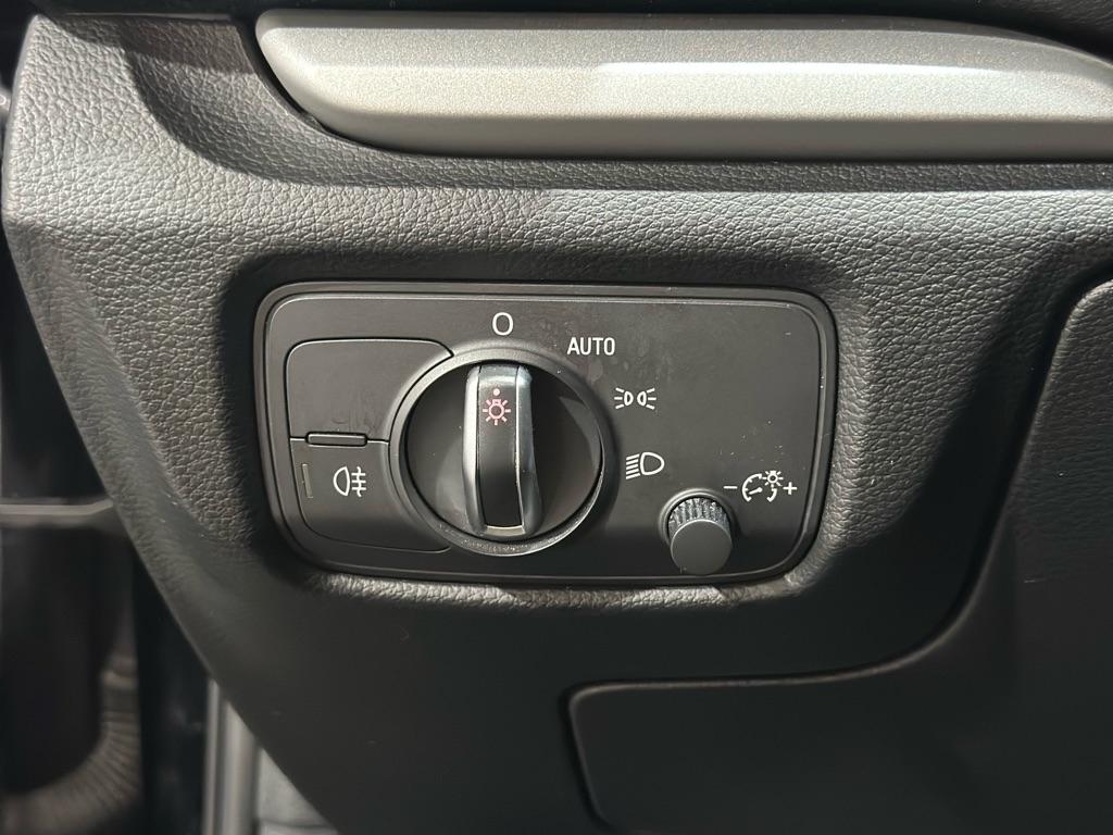 Audi A3 1.8T Premium FWD S tronic 2016