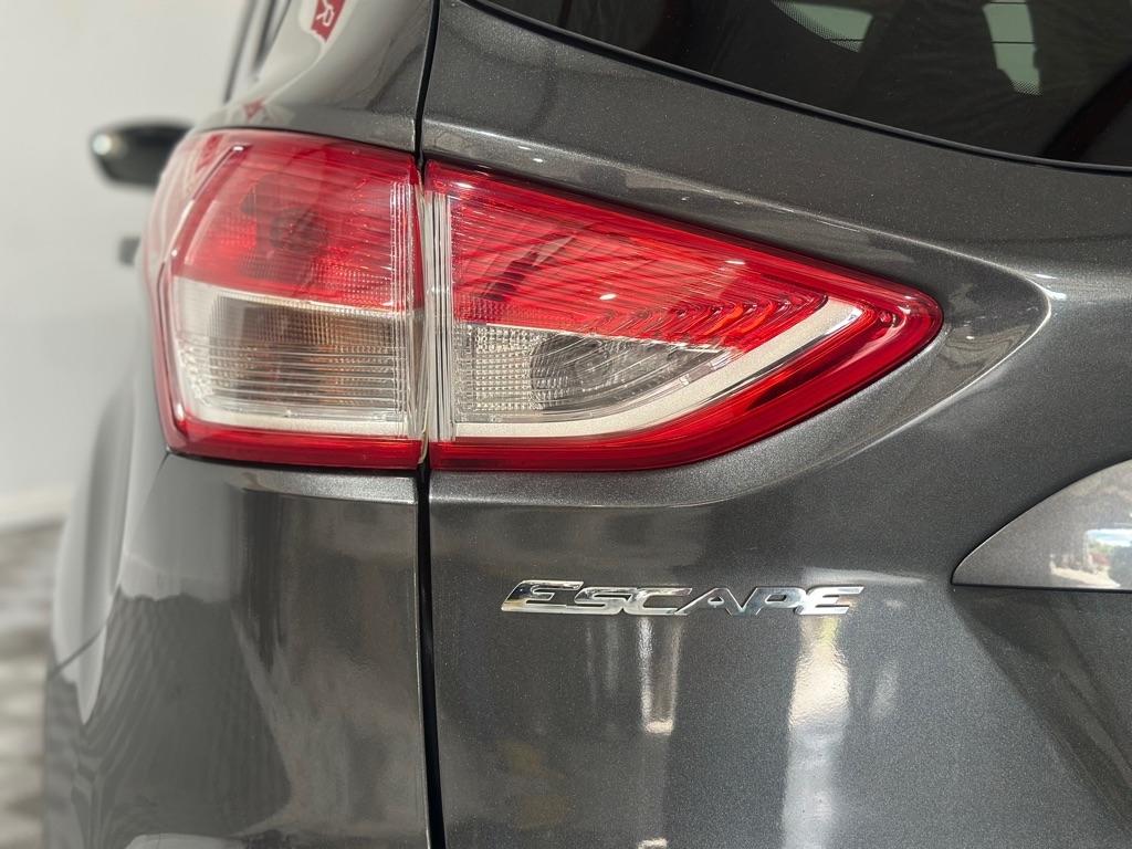 Ford Escape SE 4WD 2016