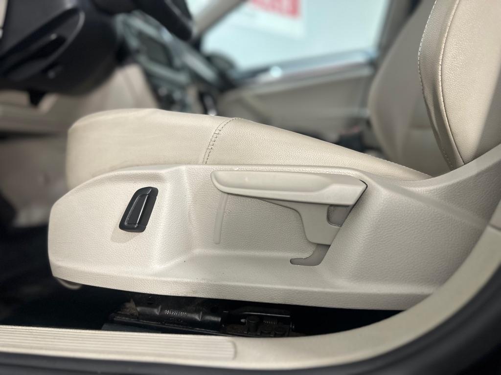 Volkswagen Golf TSI S 6A 2015