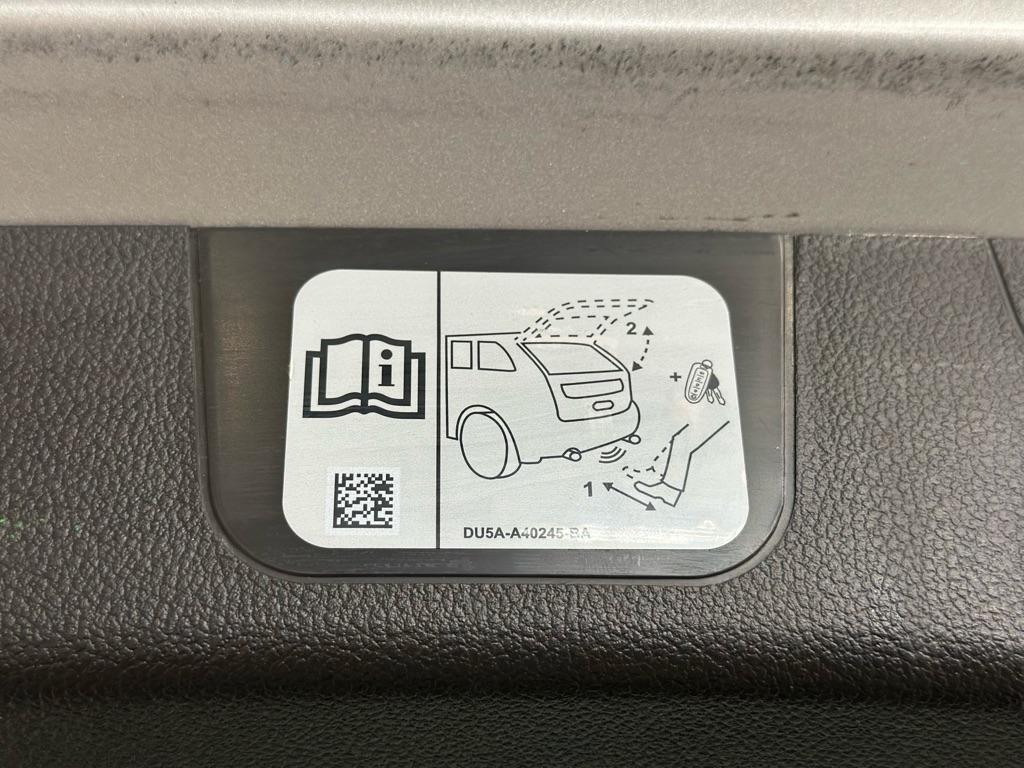 Ford C-Max Energi SEL 2016