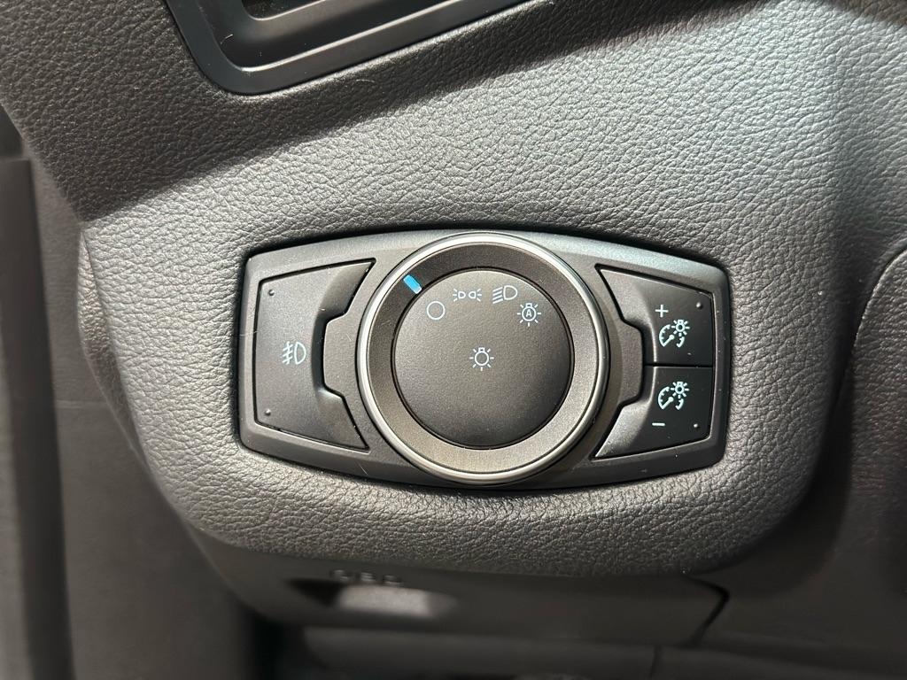 Ford C-Max Energi SEL 2016