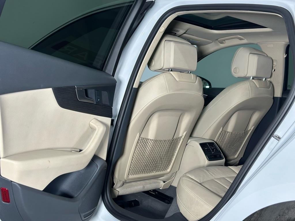 Audi A4 2.0 TFSI Premium quattro 7A 2019