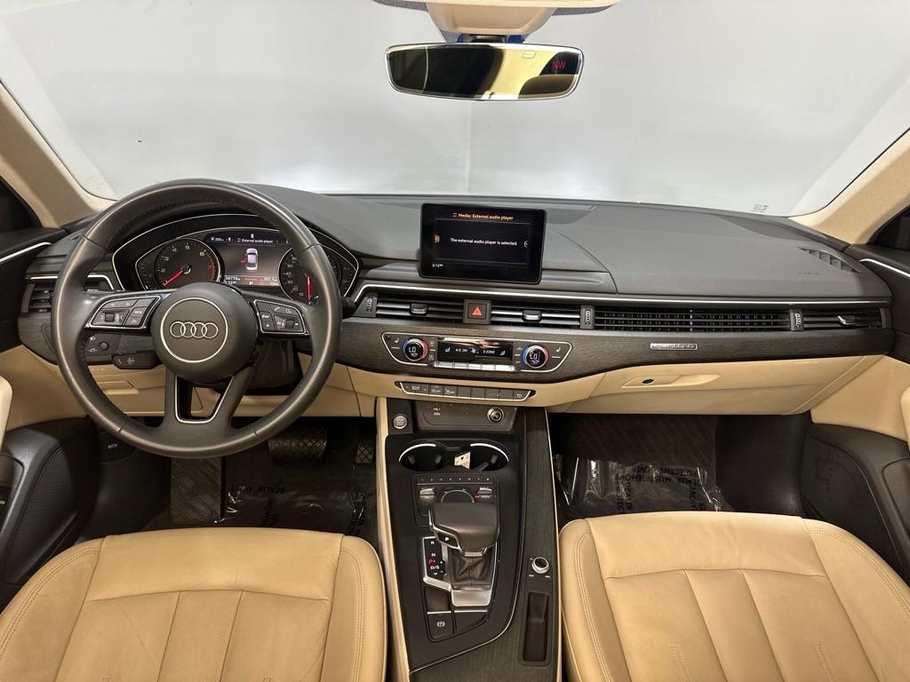 Audi A4 2.0 TFSI Premium quattro 7A 2019