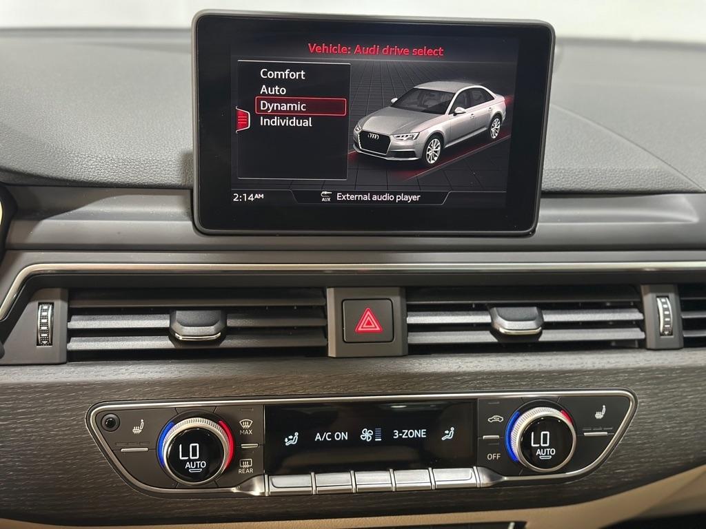 Audi A4 2.0 TFSI Premium quattro 7A 2019