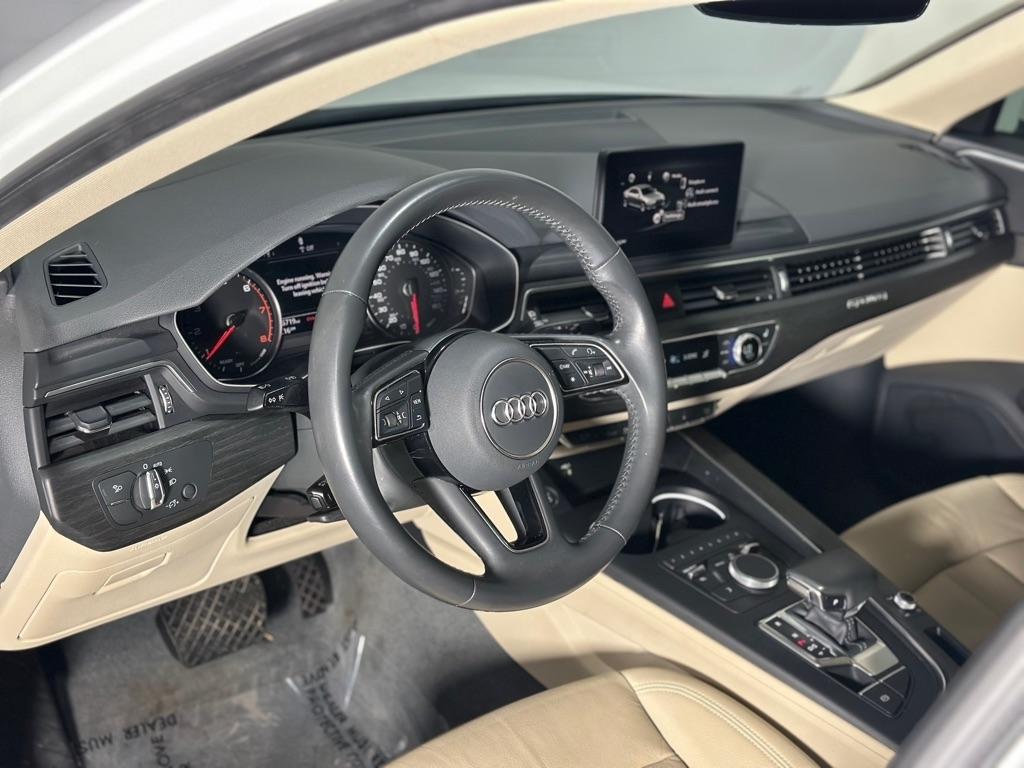 Audi A4 2.0 TFSI Premium quattro 7A 2019