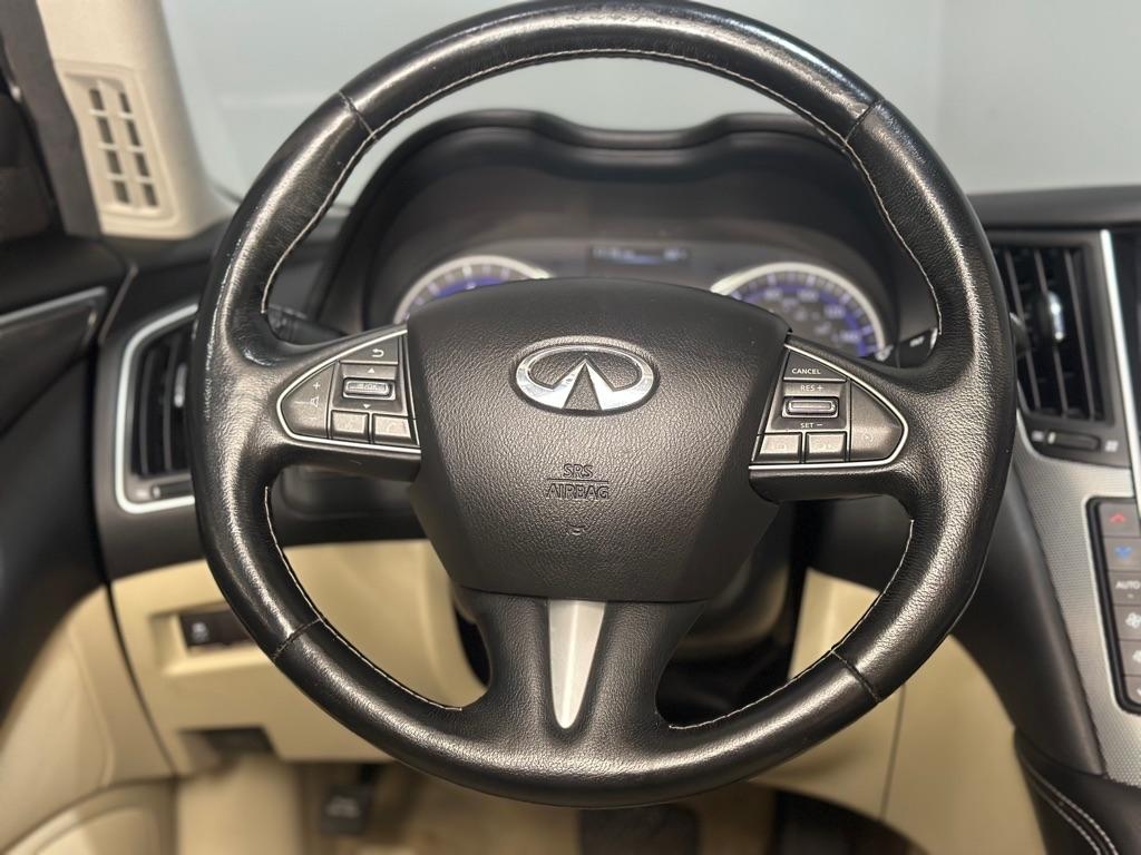 Infiniti Q50 Base AWD 2015