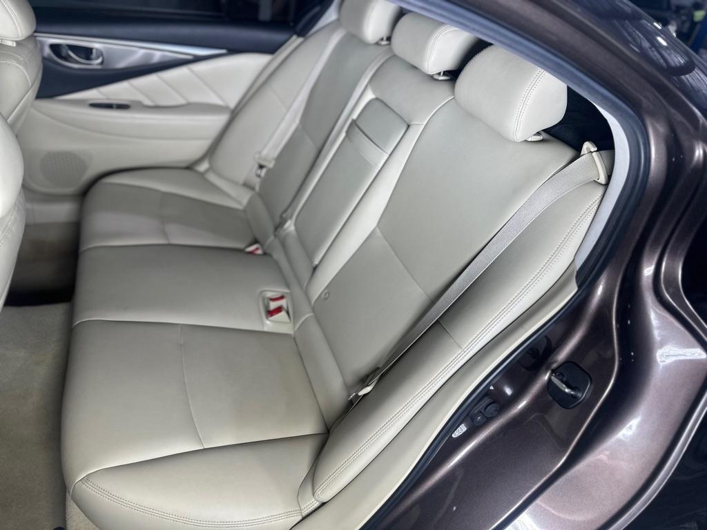 Infiniti Q50 Base AWD 2015