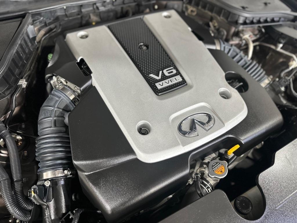 Infiniti Q50 Base AWD 2015