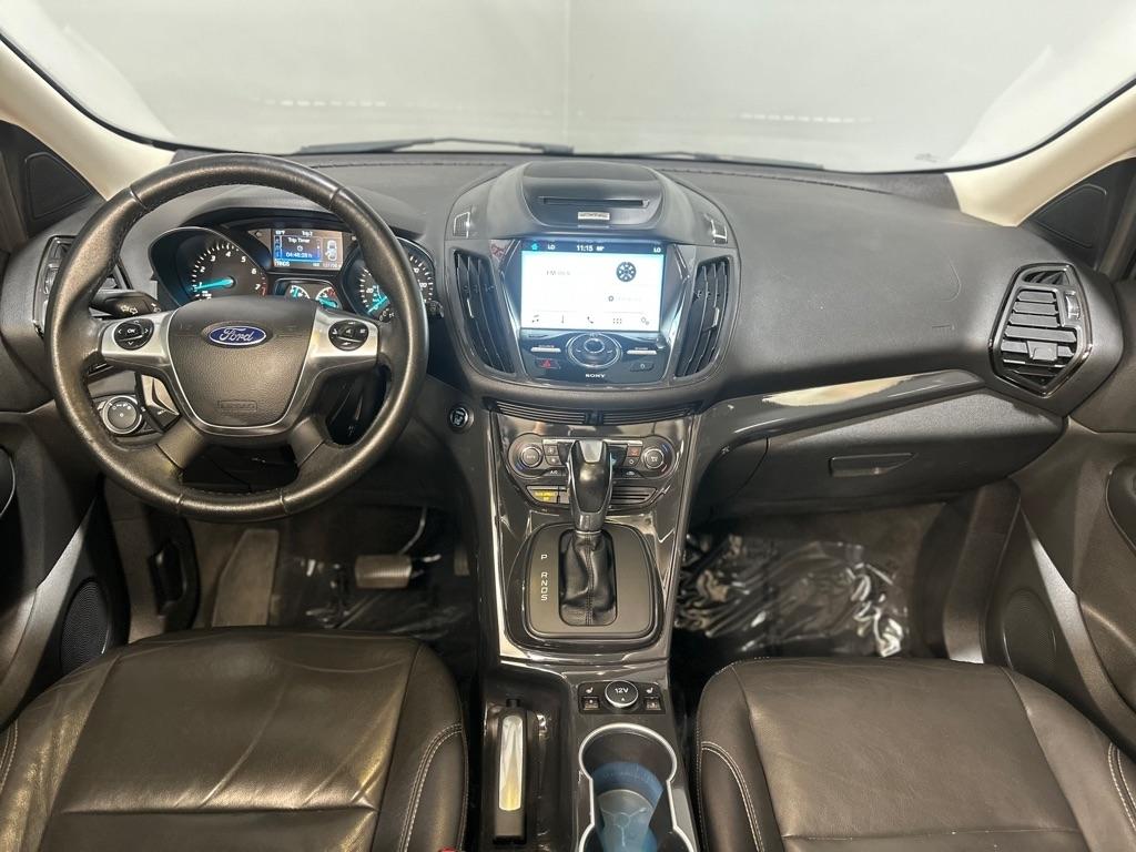 Ford Escape Titanium 4WD 2016