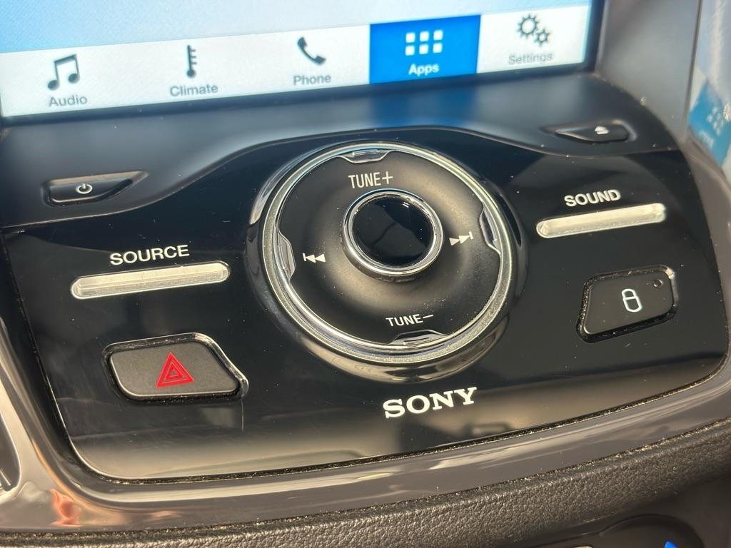 Ford Escape Titanium 4WD 2016