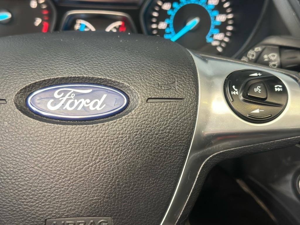Ford Escape Titanium 4WD 2016