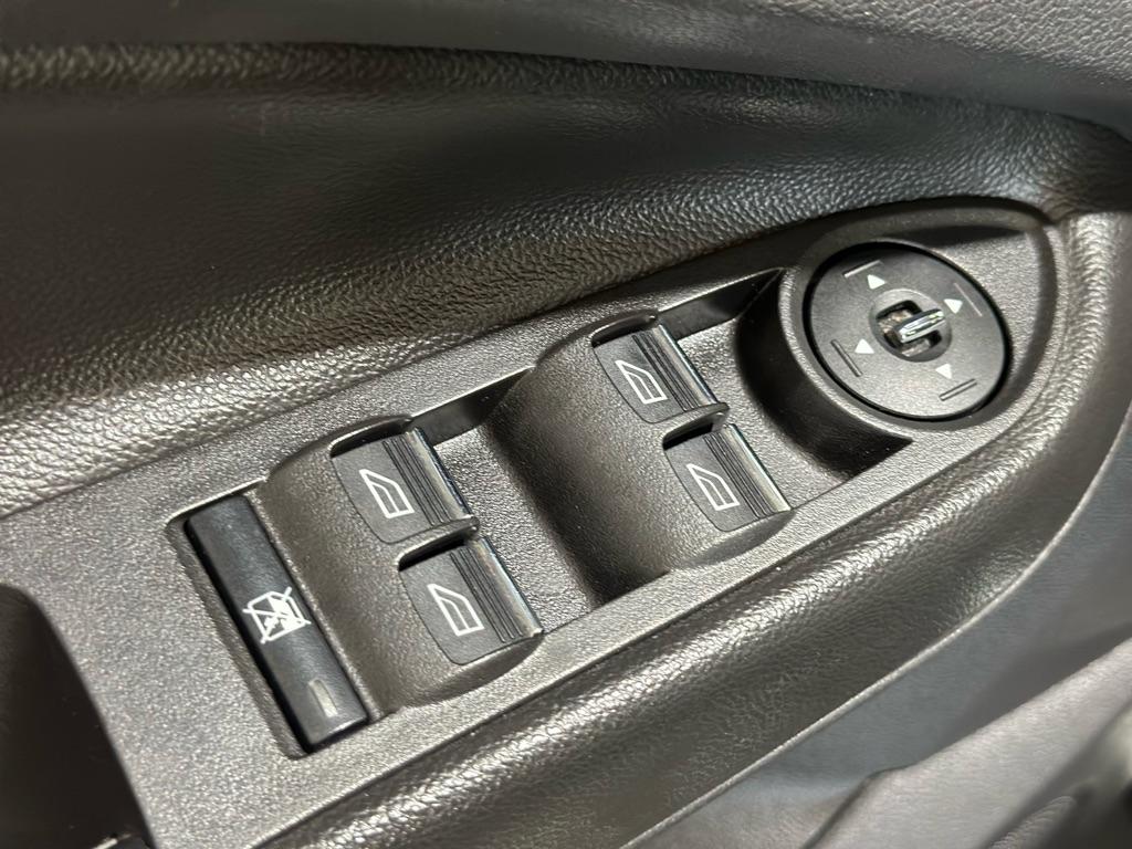 Ford Escape Titanium 4WD 2016