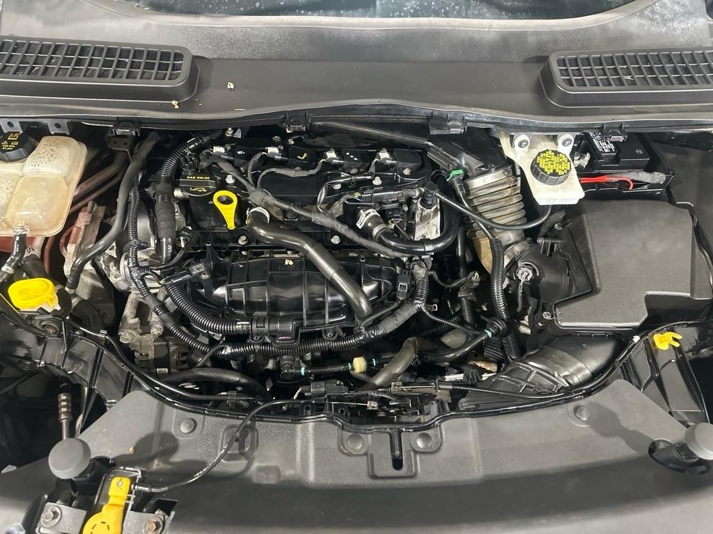 Ford Escape Titanium 4WD 2016