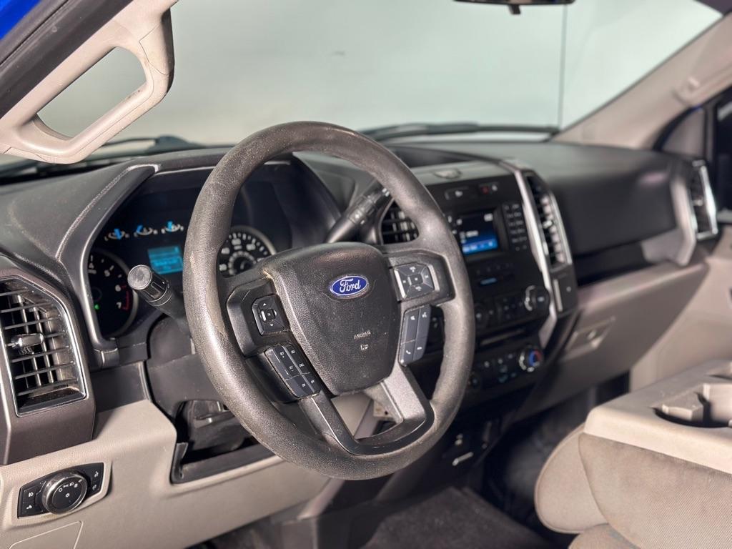 Ford F-150 XL SuperCrew 6.5-ft. Bed 4WD 2017