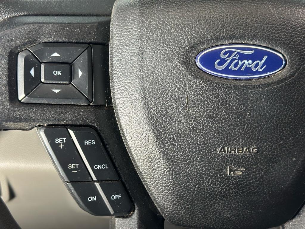 Ford F-150 XL SuperCrew 6.5-ft. Bed 4WD 2017