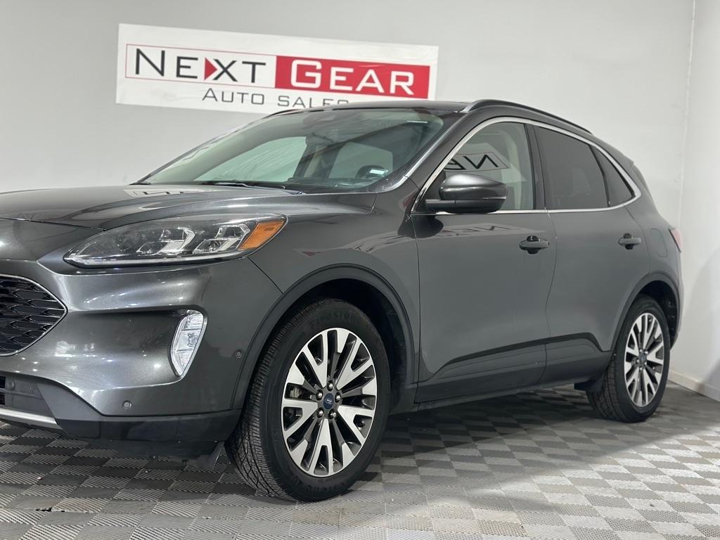 Ford Escape Titanium 4WD 2020