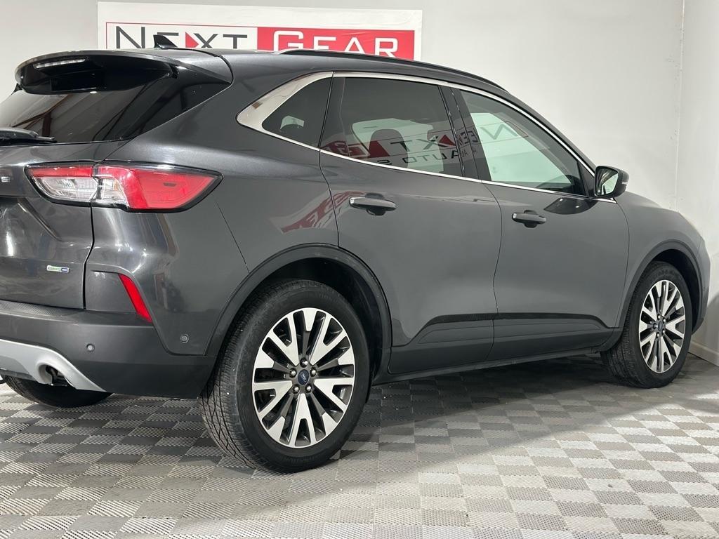 Ford Escape Titanium 4WD 2020