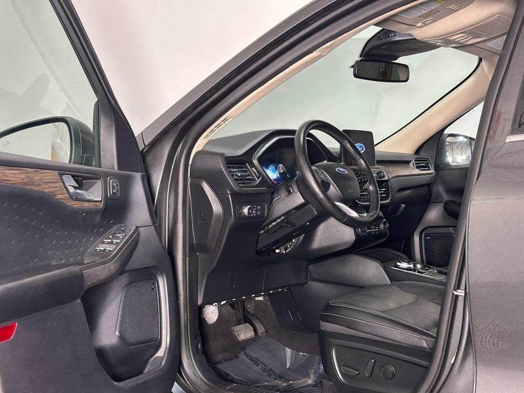 Ford Escape Titanium 4WD 2020