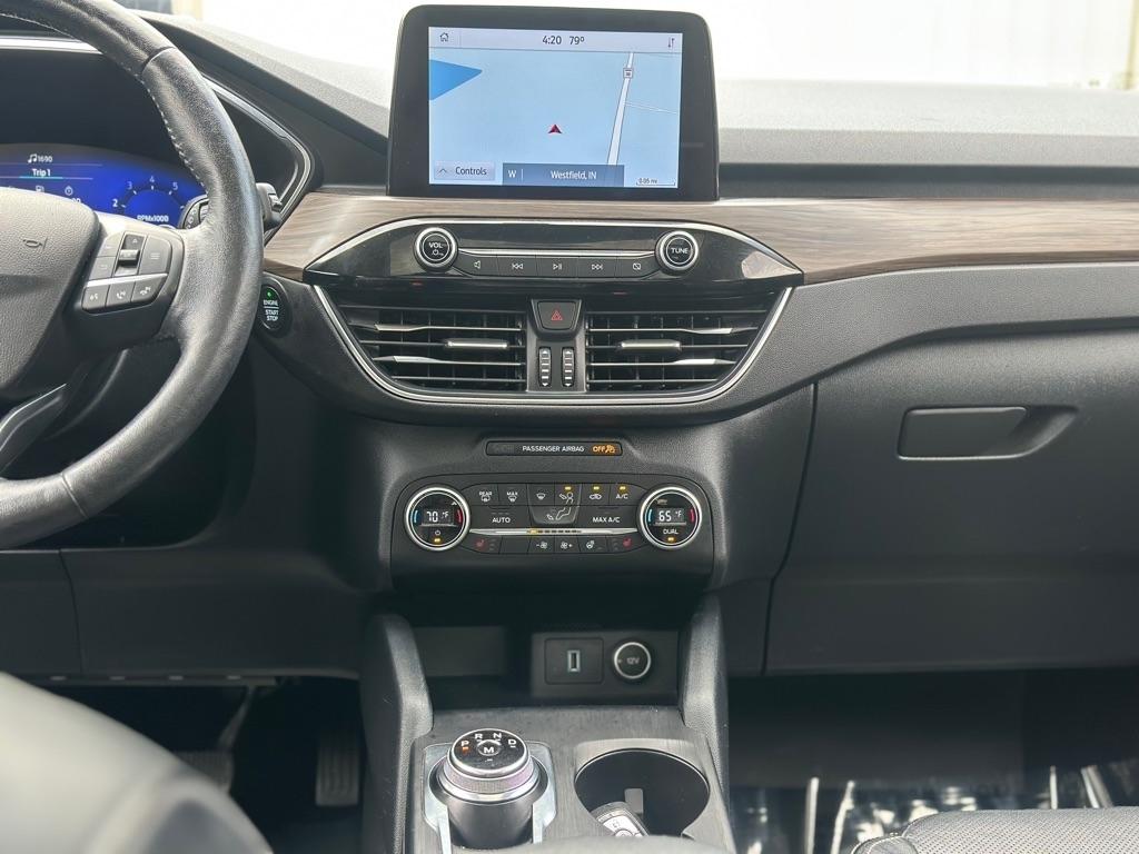 Ford Escape Titanium 4WD 2020